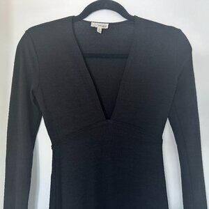 ARITZIA Wilfred Free V-Neck Long-Sleeved Dress